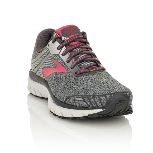 brooks adrenaline gts 18 womens 7.5